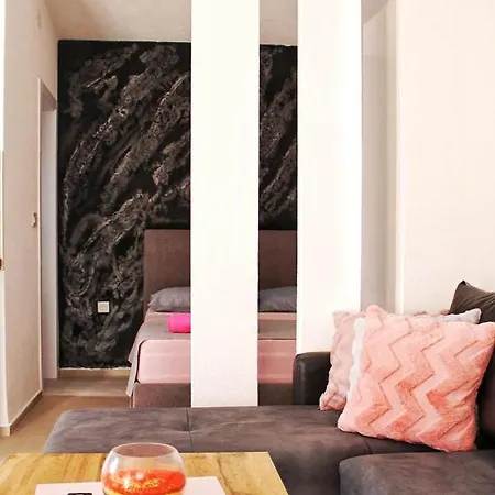 My Place Apartment *